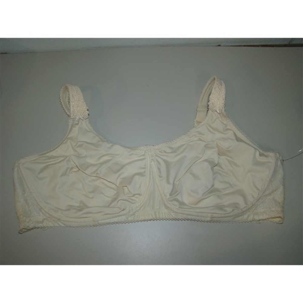 NWOT Comfort Choice 50C Side Wire Bra Leisure Ivory 120676